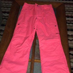 GSOU SNOW snowboarding and ski pants.